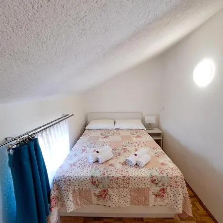 Alba *